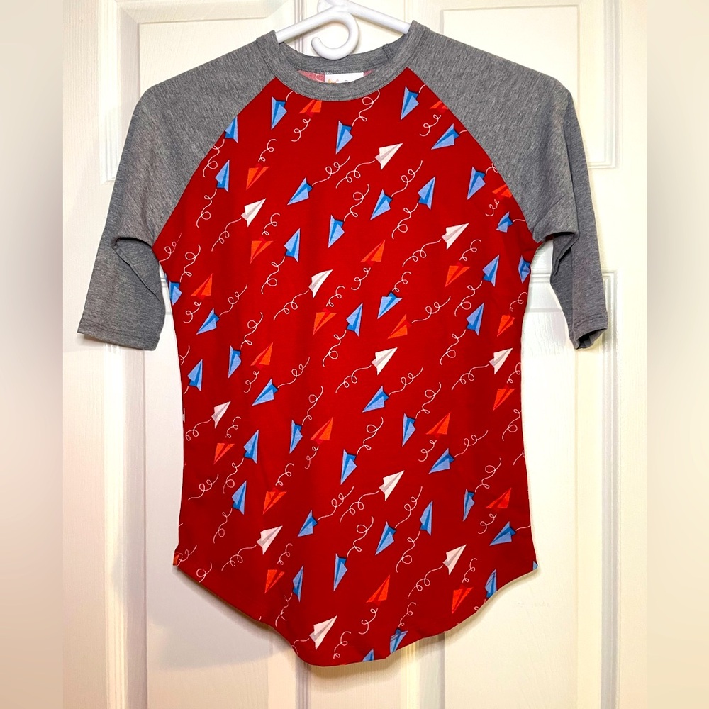 🚌 Kids LuLaRoe Sloan Baseball Tee 🚌